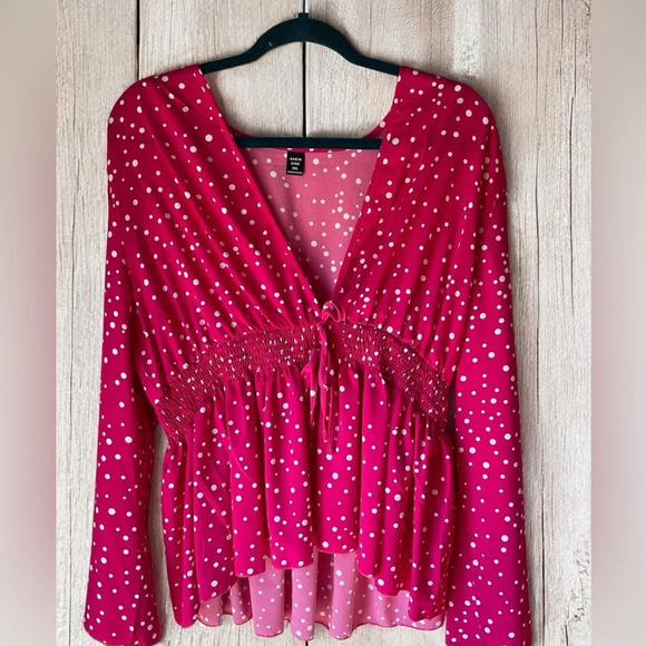 SHEIN Tops - SHEIN hot pink polka dot blouse NWOT -1X (F12)